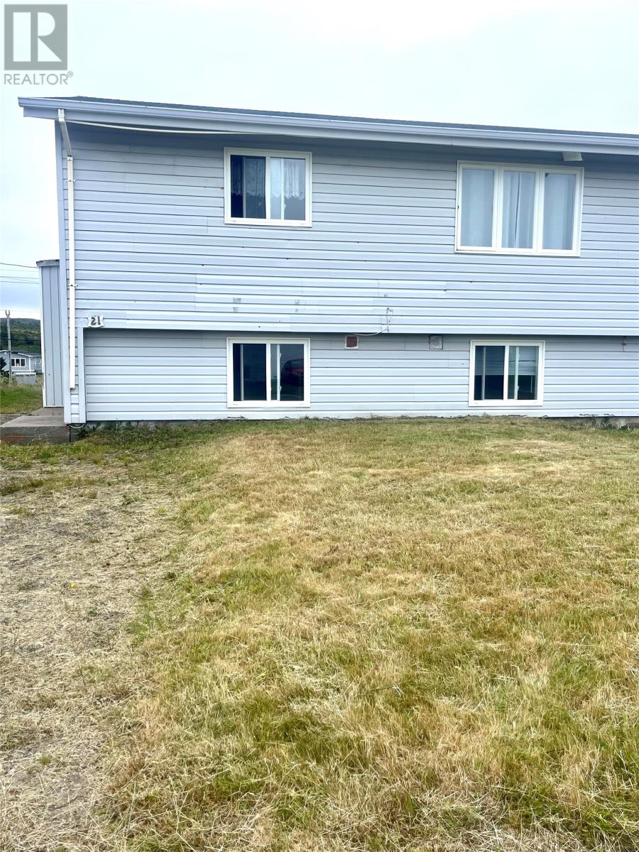 21 Centennial St, Fortune, NL A0E 1P0
