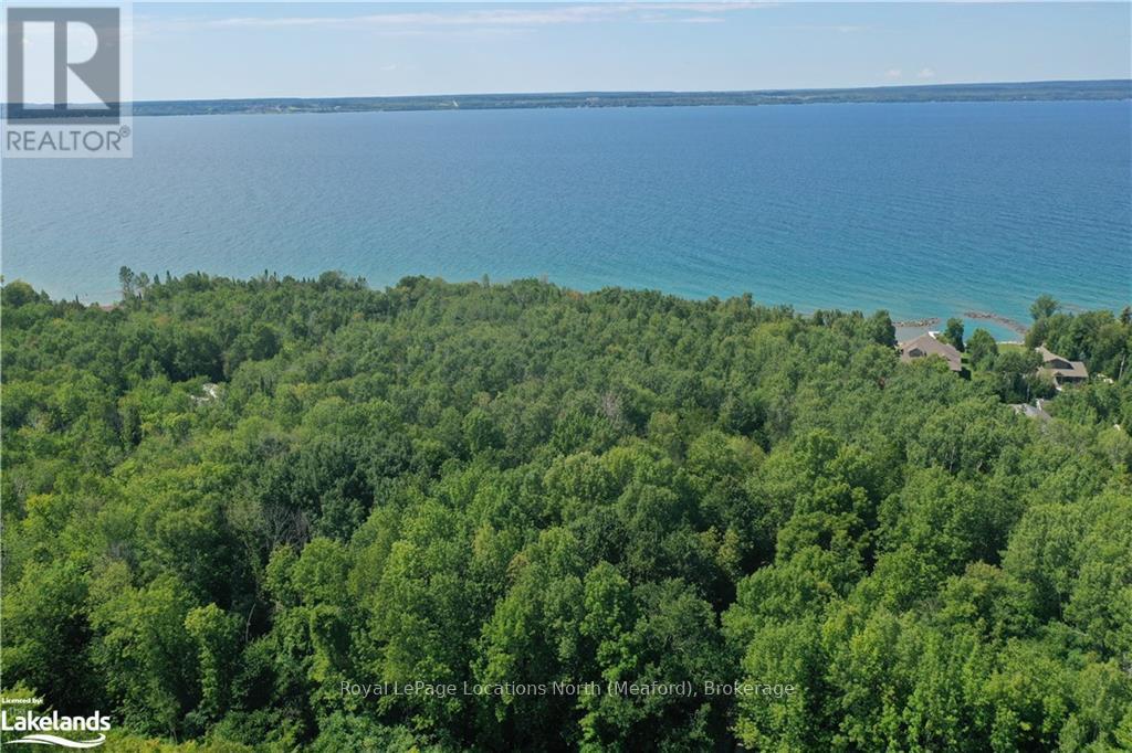 21 Bayshore Road, Meaford, ON N0H 1B0