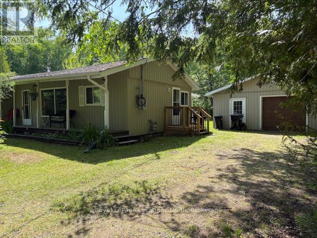 2198 Champlain Rd, Tiny, ON L9M 0C4