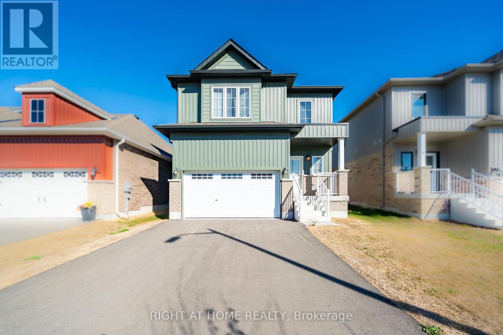 32 Hillcroft Way, Kawartha Lakes Bobcaygeon, ON K0M 1A0