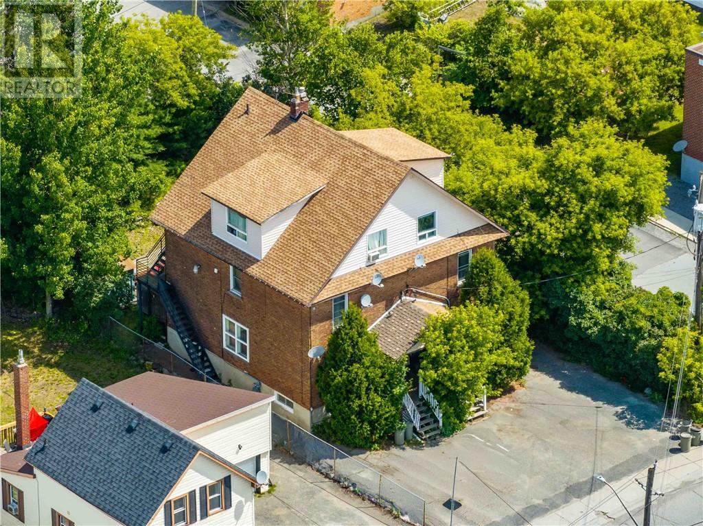 366-368 Pine St, Sudbury, ON P3C 1X8