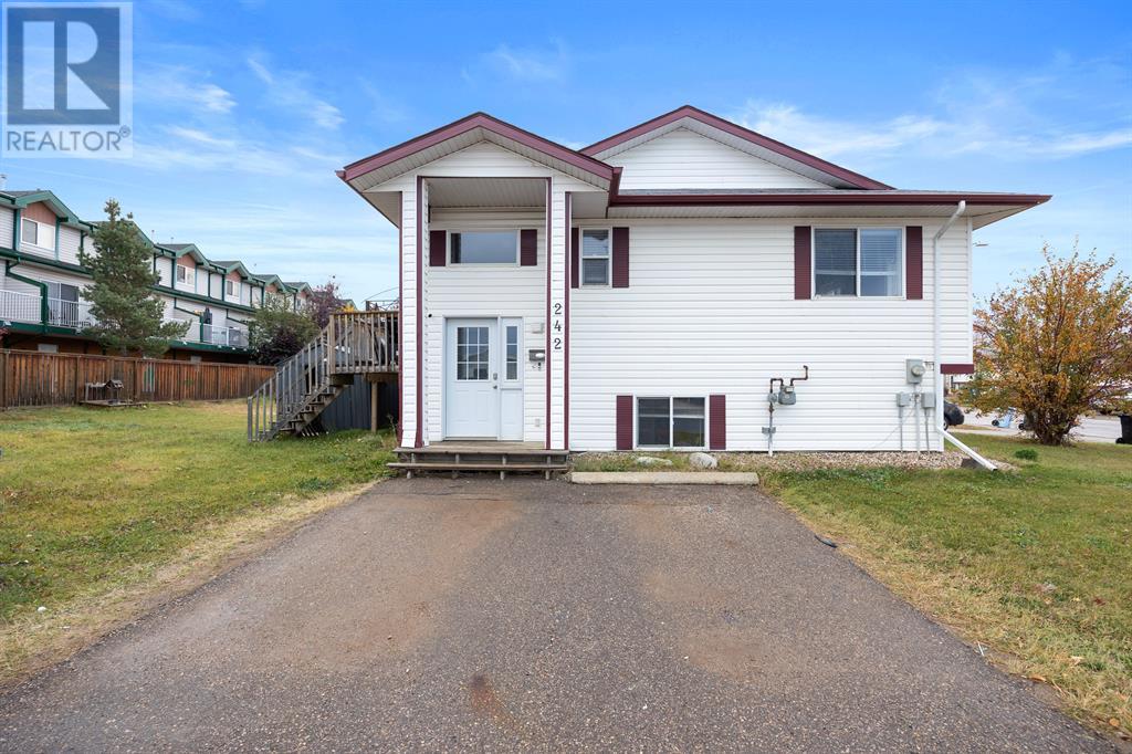 242 Mustang Rd, Fort Mcmurray, AB T9H 5L7