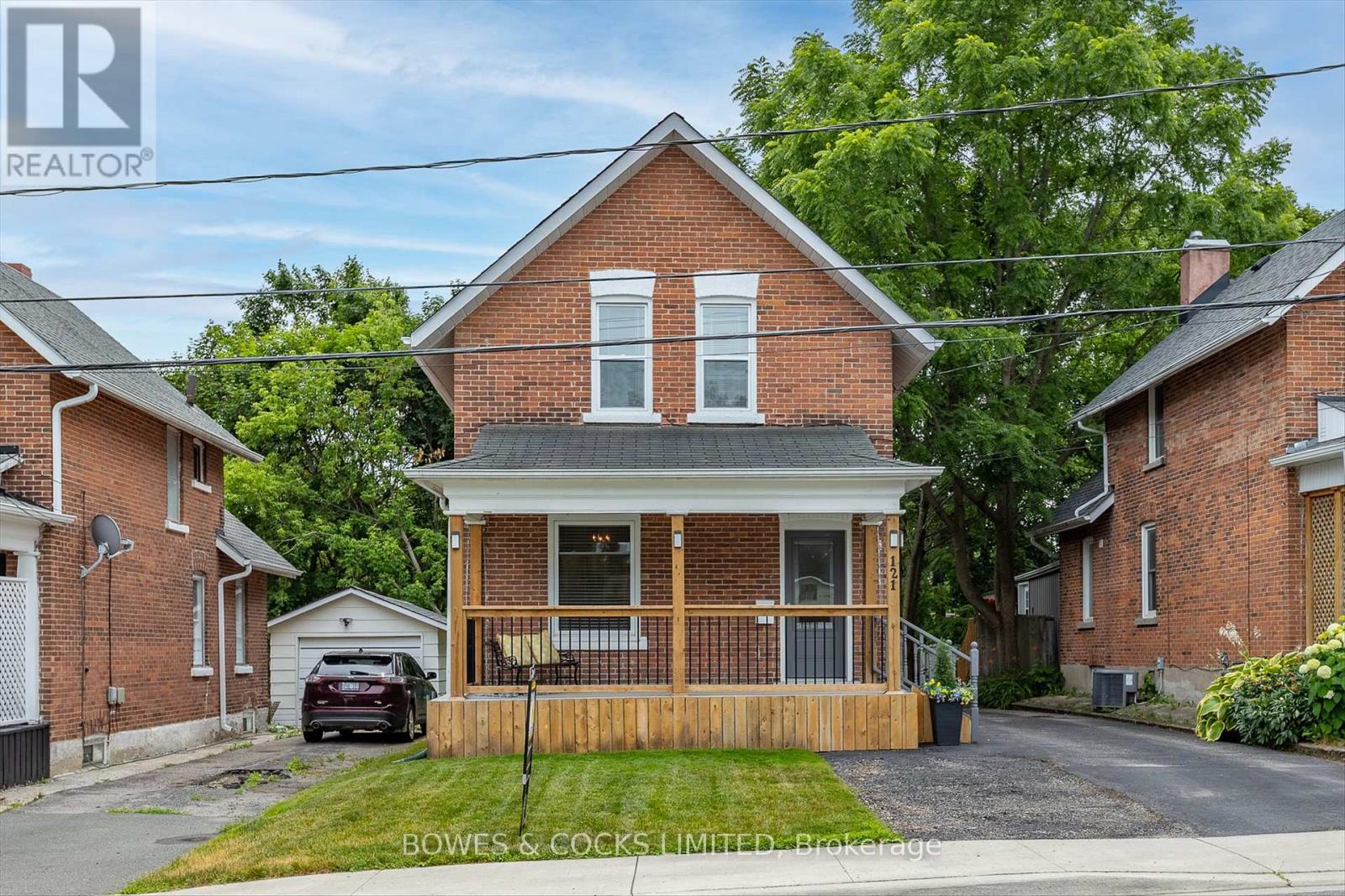 121 Durham St W, Kawartha Lakes, ON K9V 2R3