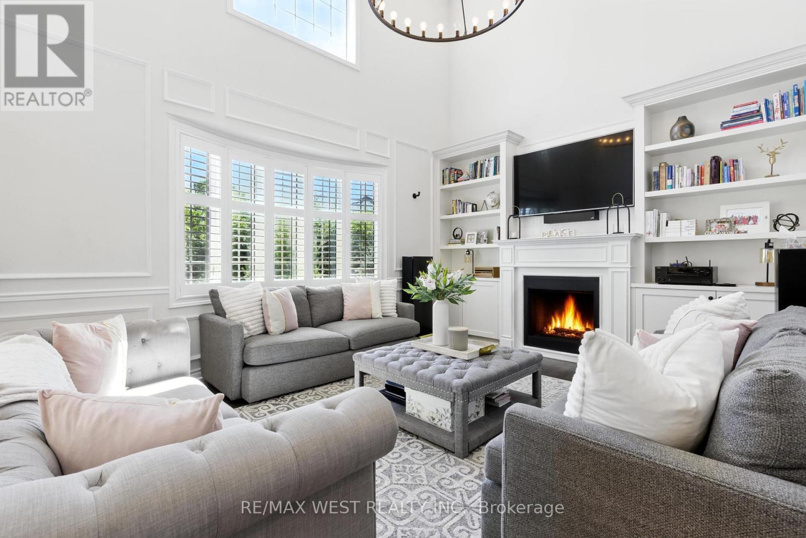 15 Dunn Ct, Essa Angus, ON L0M 1B5