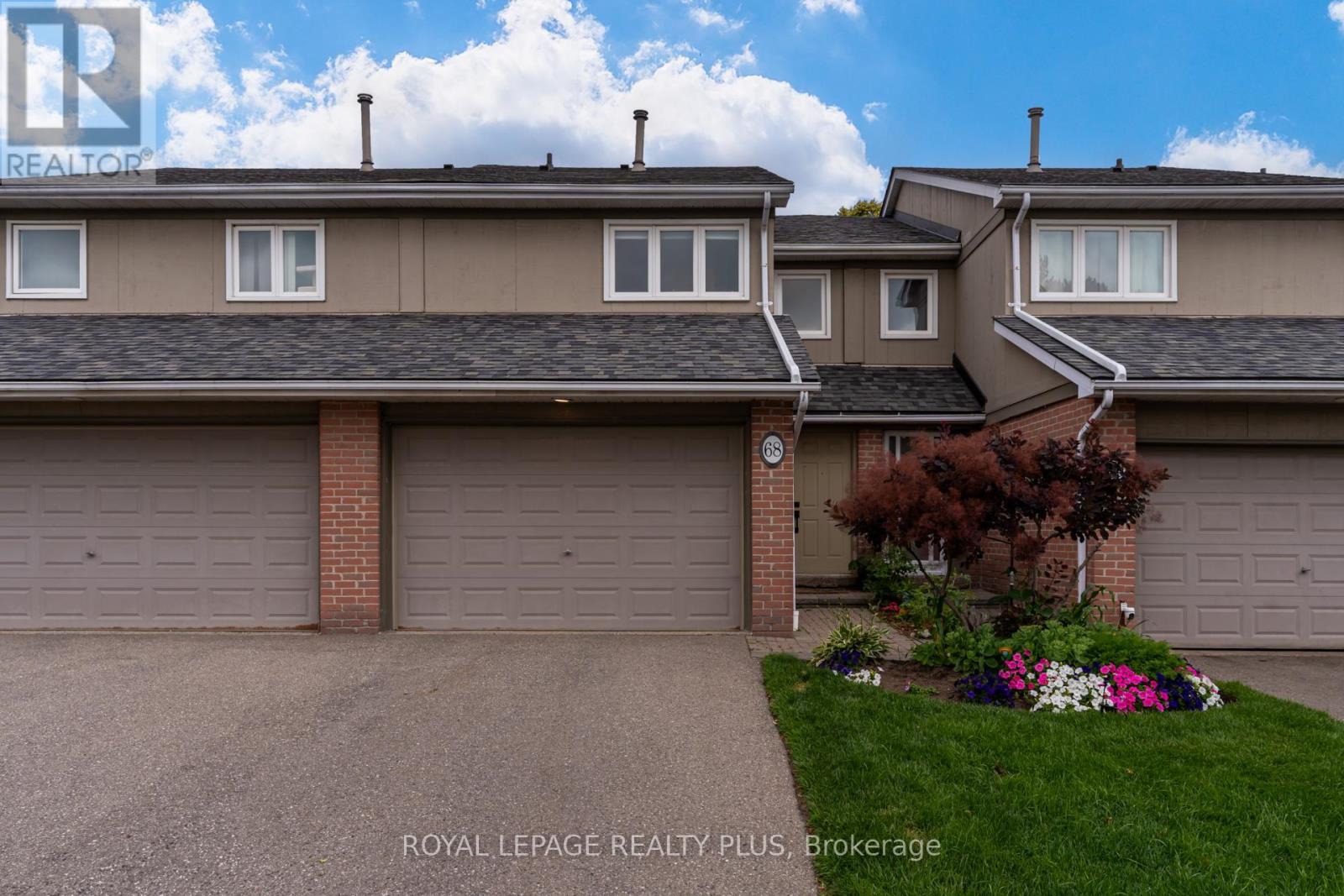 68 3079 Fifth Line W, Mississauga, ON L5L 3T1