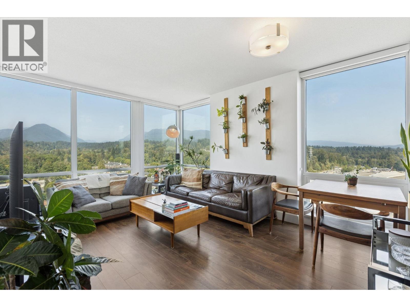 1550 Fern Street Unit 1702, North Vancouver, BC V7J 0A9