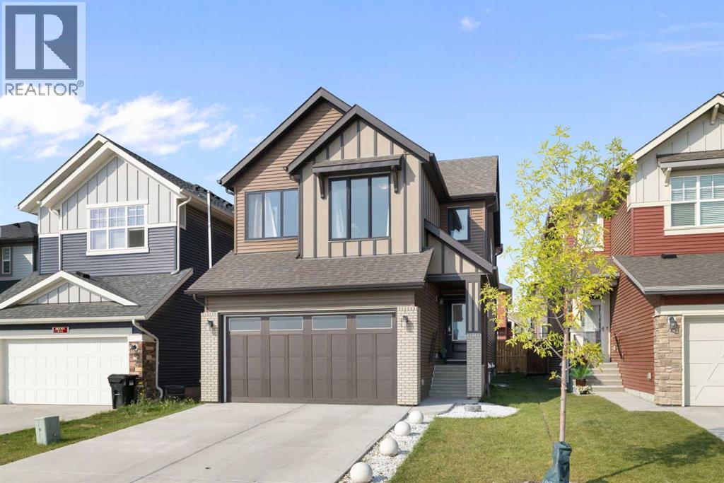 53 Savanna Heath NE, Calgary, AB T3J 2H5