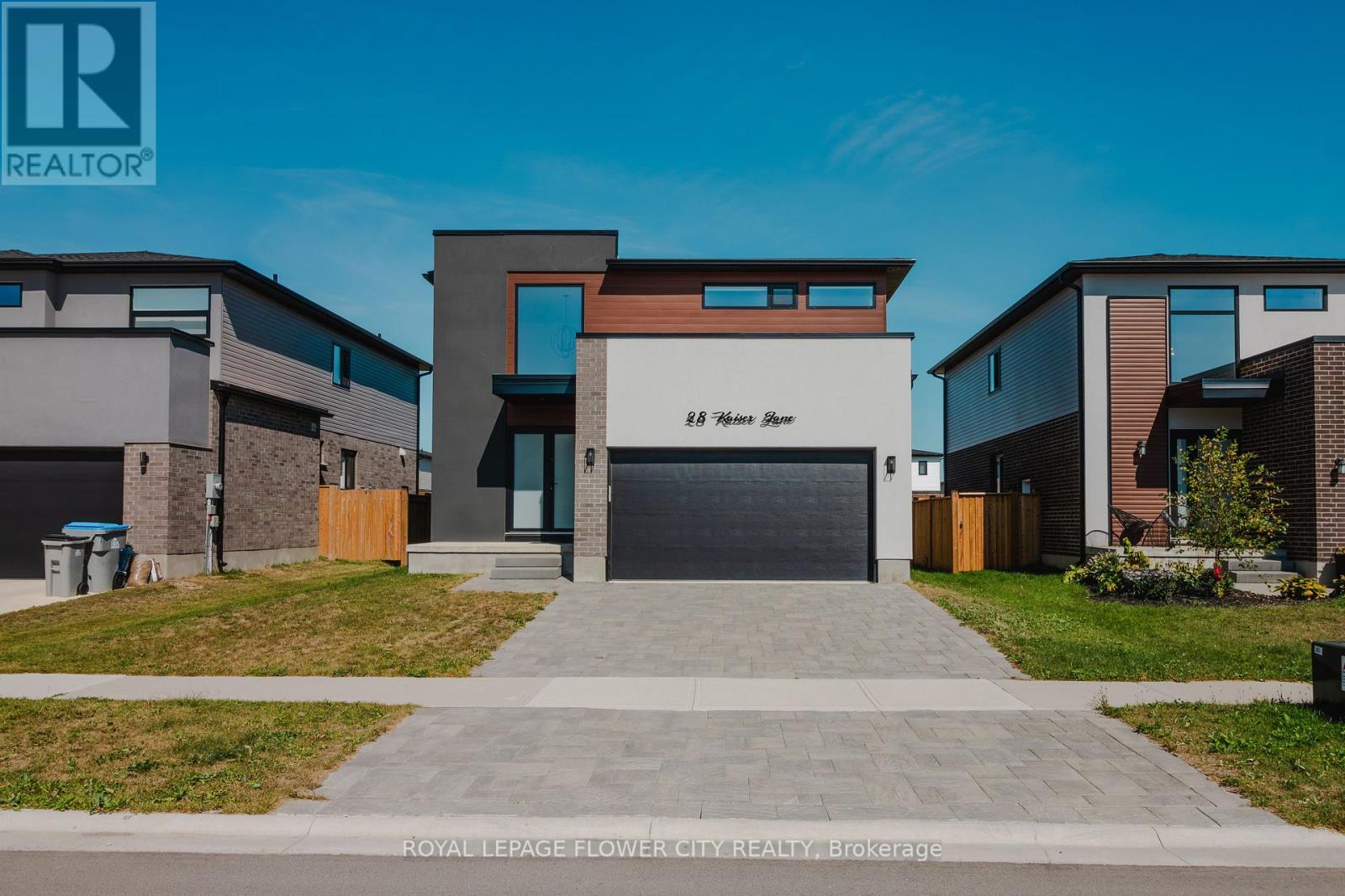 28 Kaiser Ln, Middlesex Centre, ON N0L 1R0