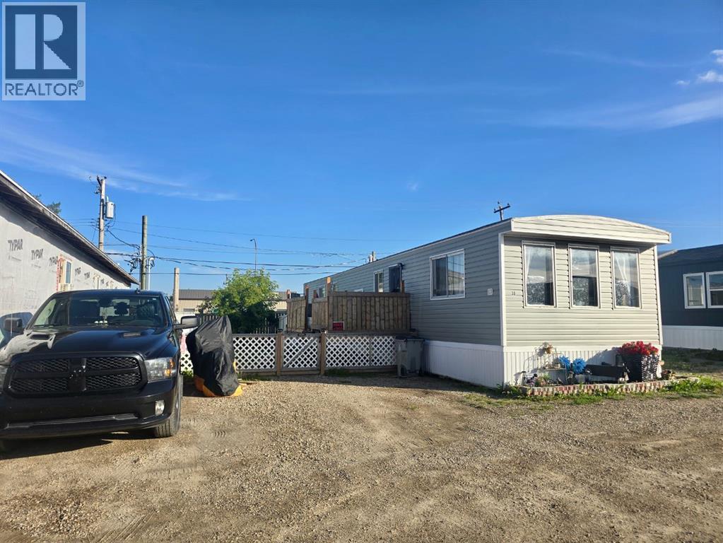 422 55 Street Unit 39, Edson, AB T7E 1C5