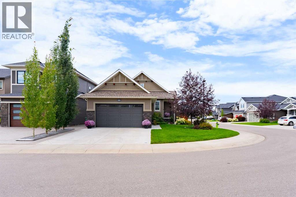 326 Bayside Cres SW, Airdrie, AB T4B 4H1