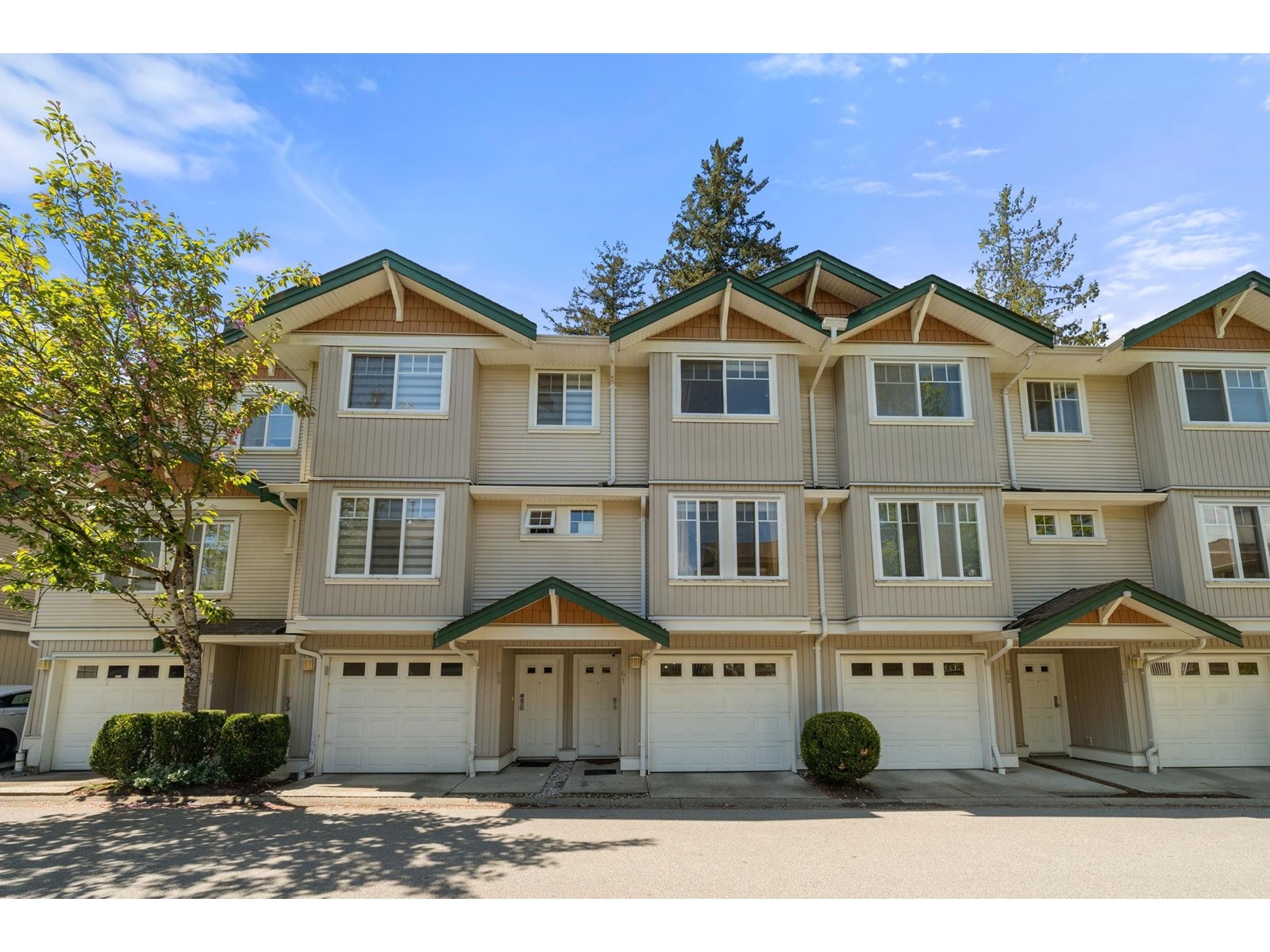 12711 64 Avenue Unit 61, Surrey, BC V3W 1X1