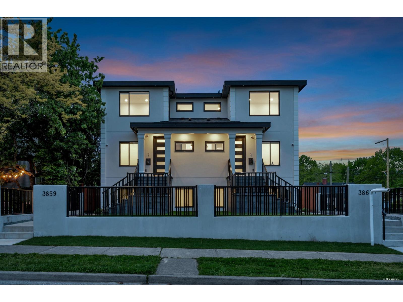 3861 Triumph St, Burnaby, BC V5C 1Y6