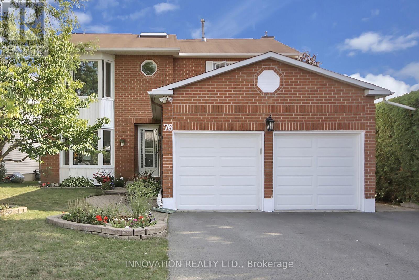 76 Chickasaw Cres, Ottawa, ON K2M 1M7