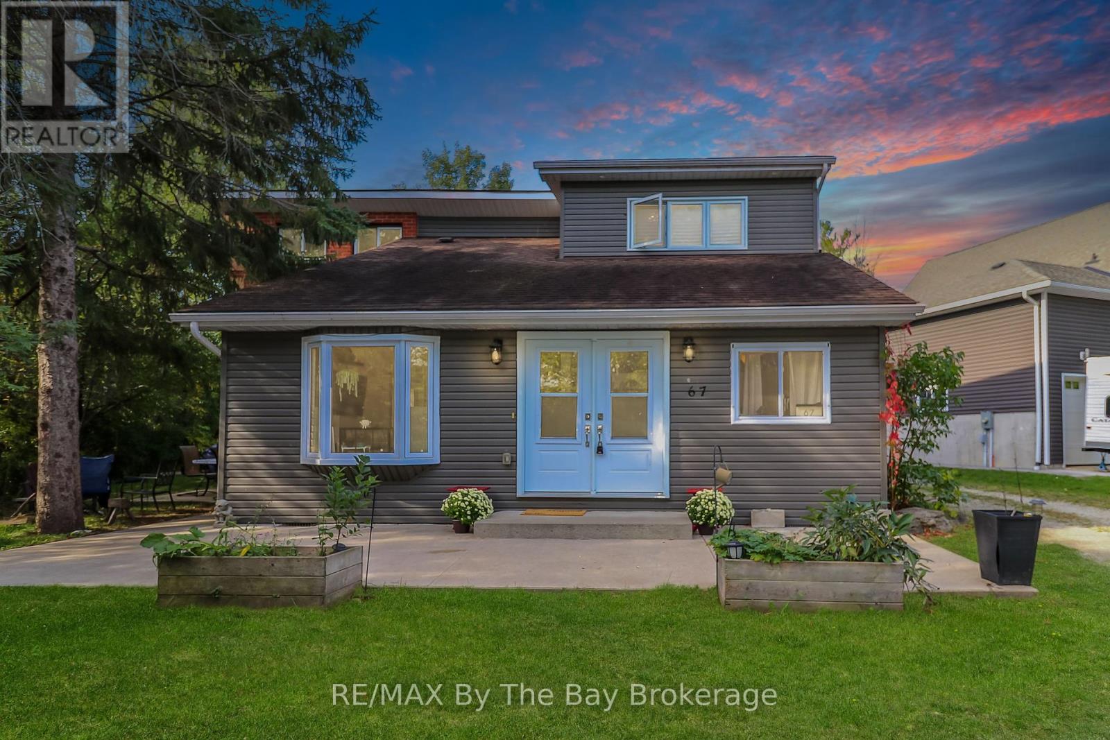 67 Constance Blvd, Wasaga Beach, ON L9Z 2Y3