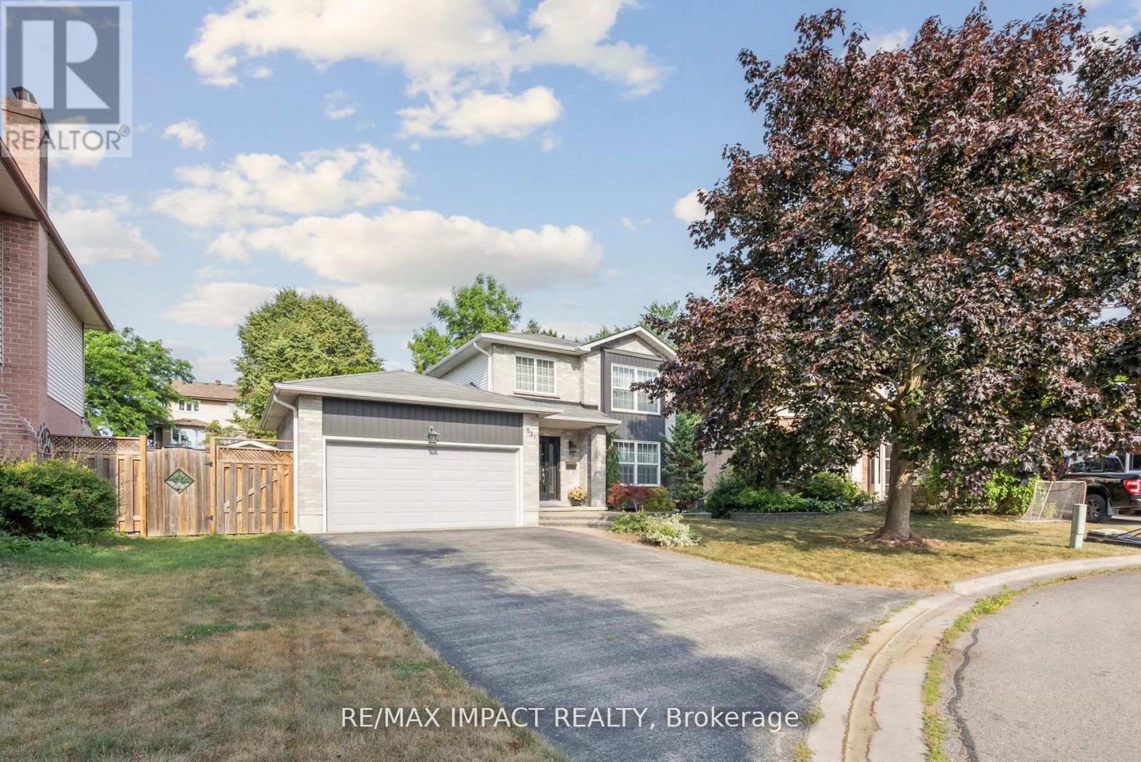 531 Crimson Ct, Oshawa, ON L1J 8E2