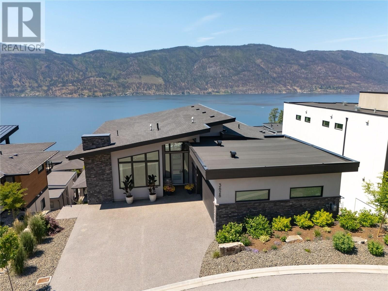 3628 Sagehill Ct, Kelowna, BC V1V 3G2