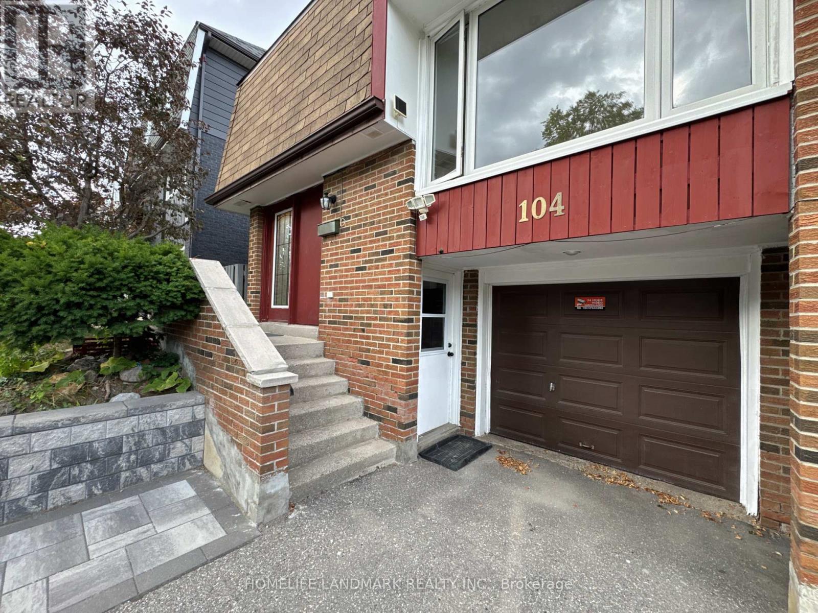 104 Loganberry Cres, Toronto, ON M2H 3H1