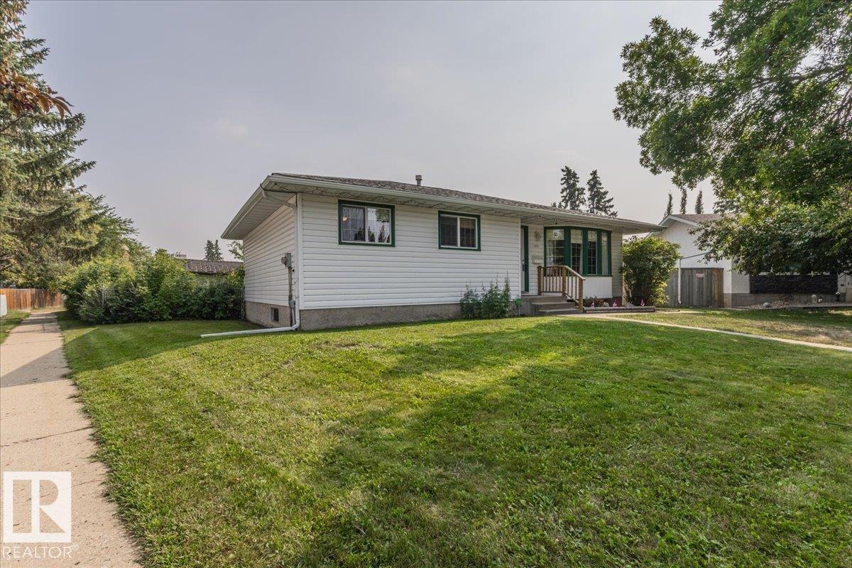 133 Elm Cr, Wetaskiwin, AB T9A 2C7