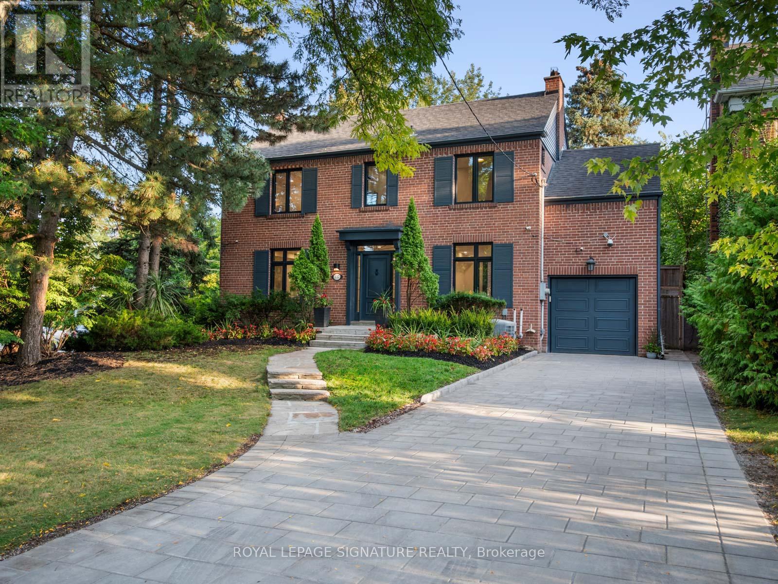 137 Cheltenham Ave, Toronto, ON M4N 1R1