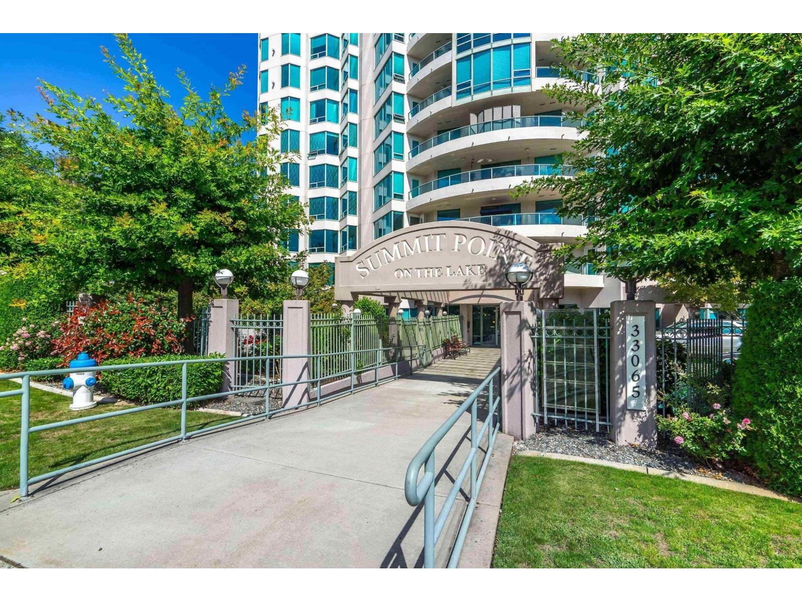 33065 Mill Lake Road Unit 1202, Abbotsford, BC V2S 8E6