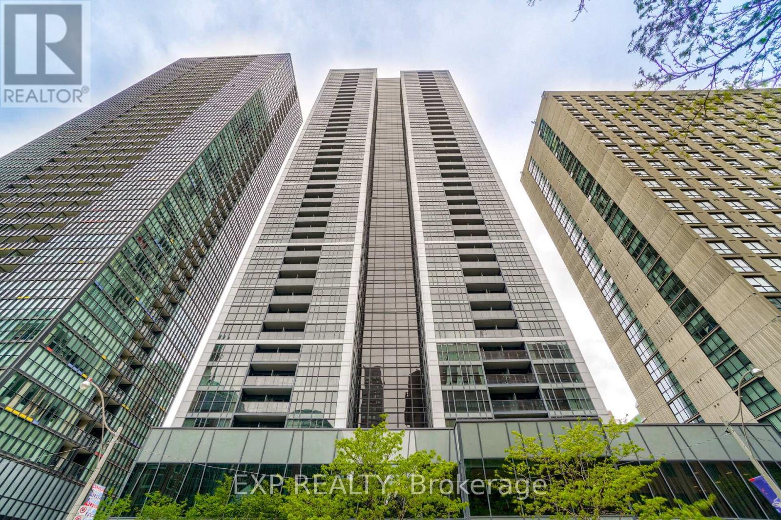 308 28 Ted Rogers Way, Toronto, ON M4Y 2J4