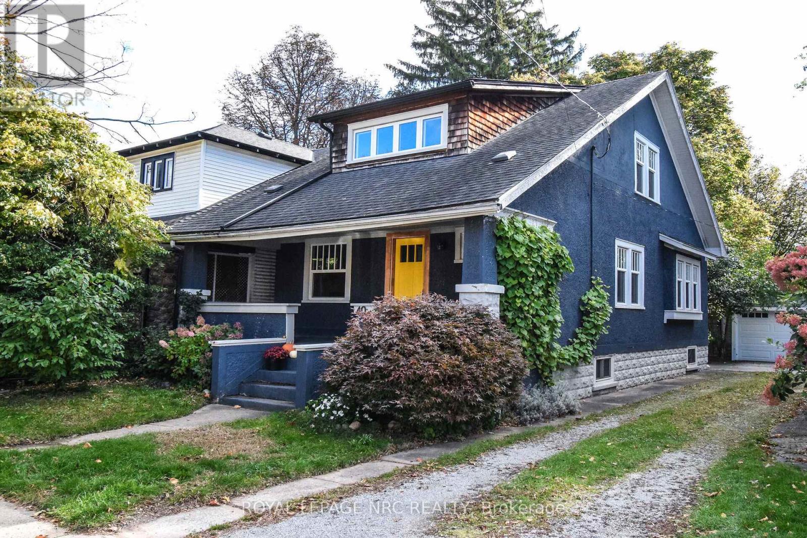 40 Louisa St, St. Catharines, ON L2R 2J6