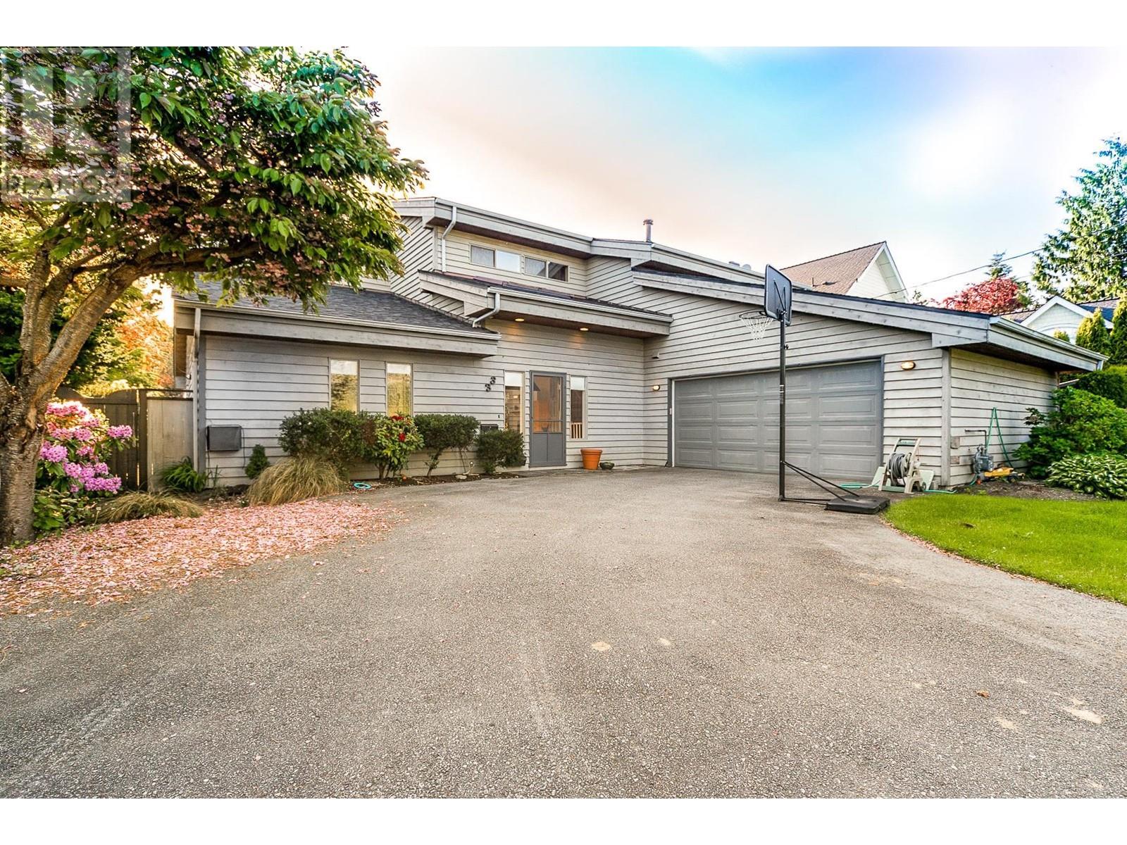 67 Street Unit 33, Delta, BC V4L 1L5