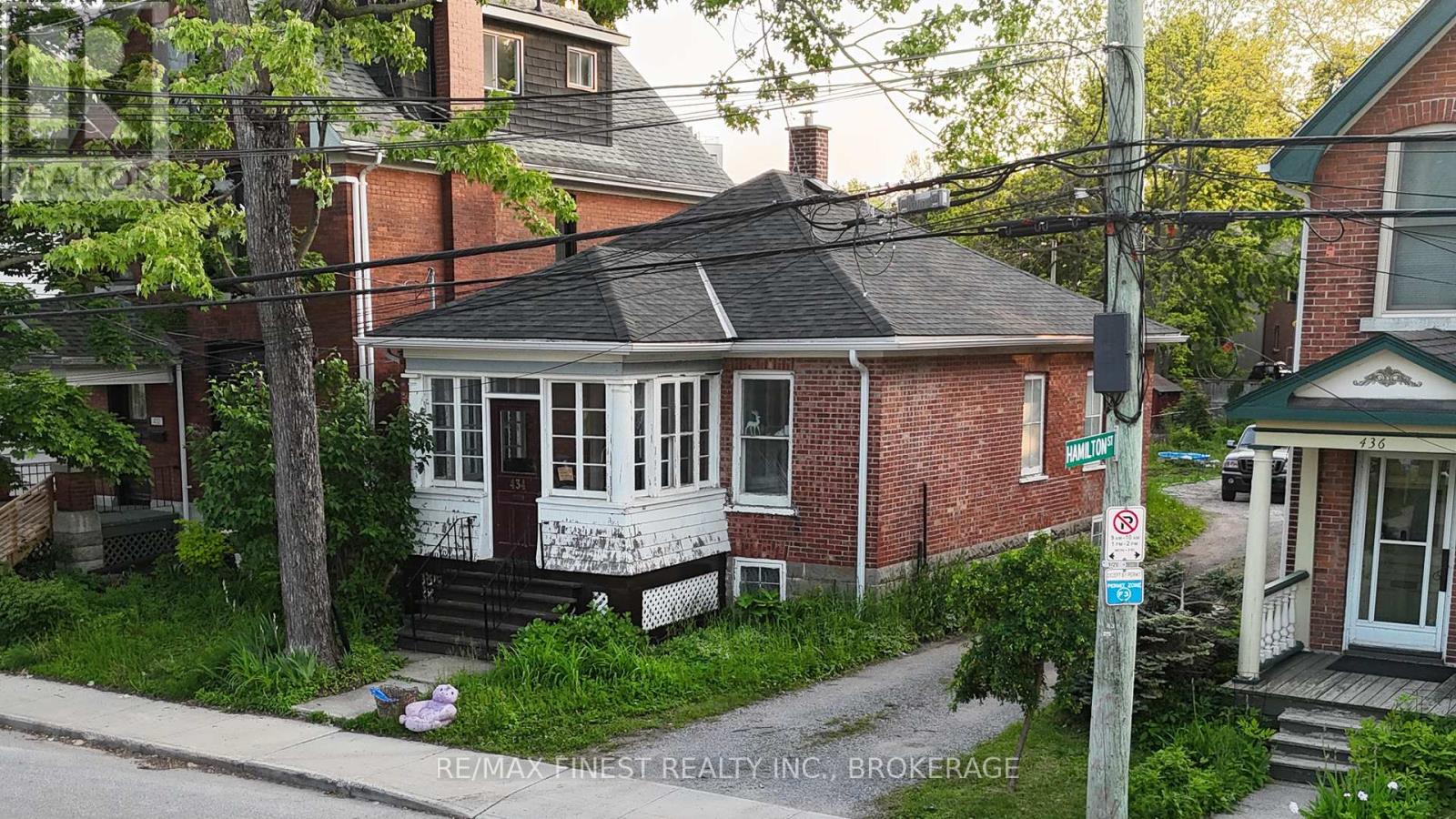 434 Alfred St, Kingston, ON K7K 4H9