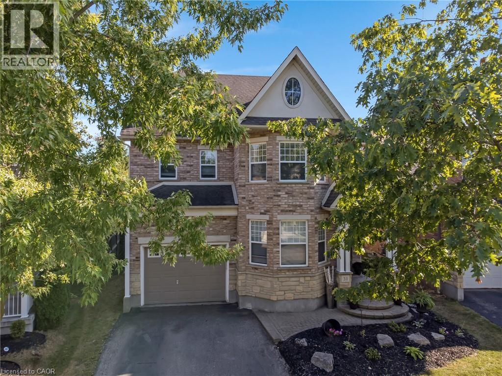 31 Coopershawk St, Kitchener, ON N2K 4J7