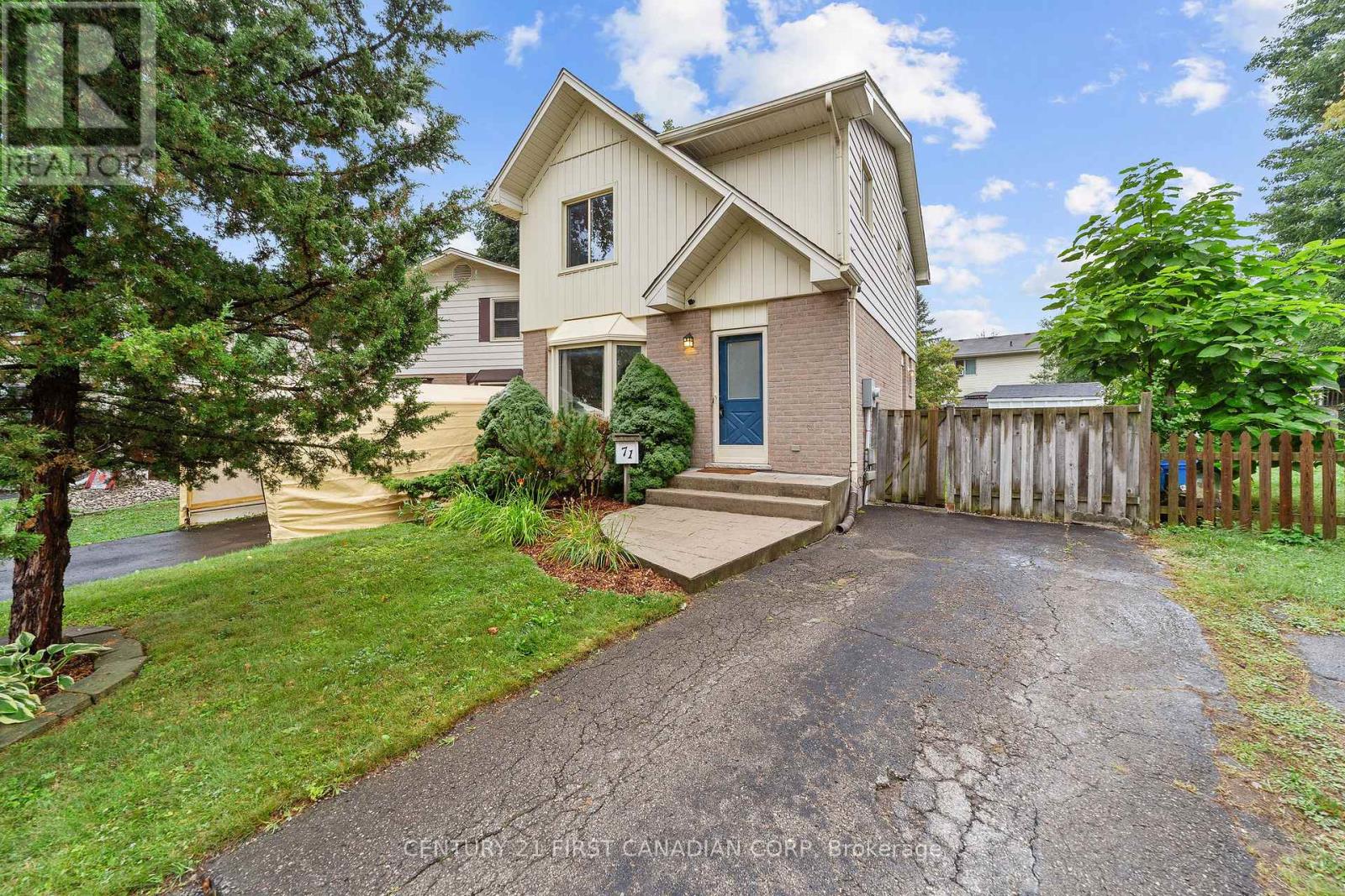 71 Constable Ct, London, ON N6G 3N7