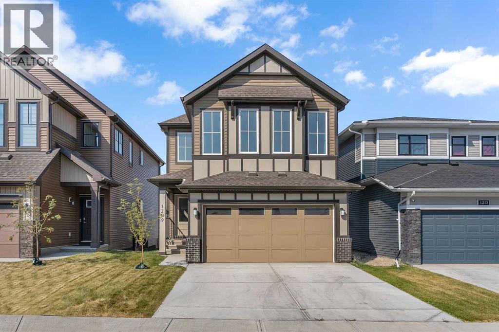 1209 Chinook Gate Bay SW, Airdrie, AB T4B 5J2