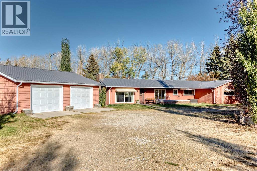 32276 Highway 2 A, Rural Mountain View County, AB T4H 4M3
