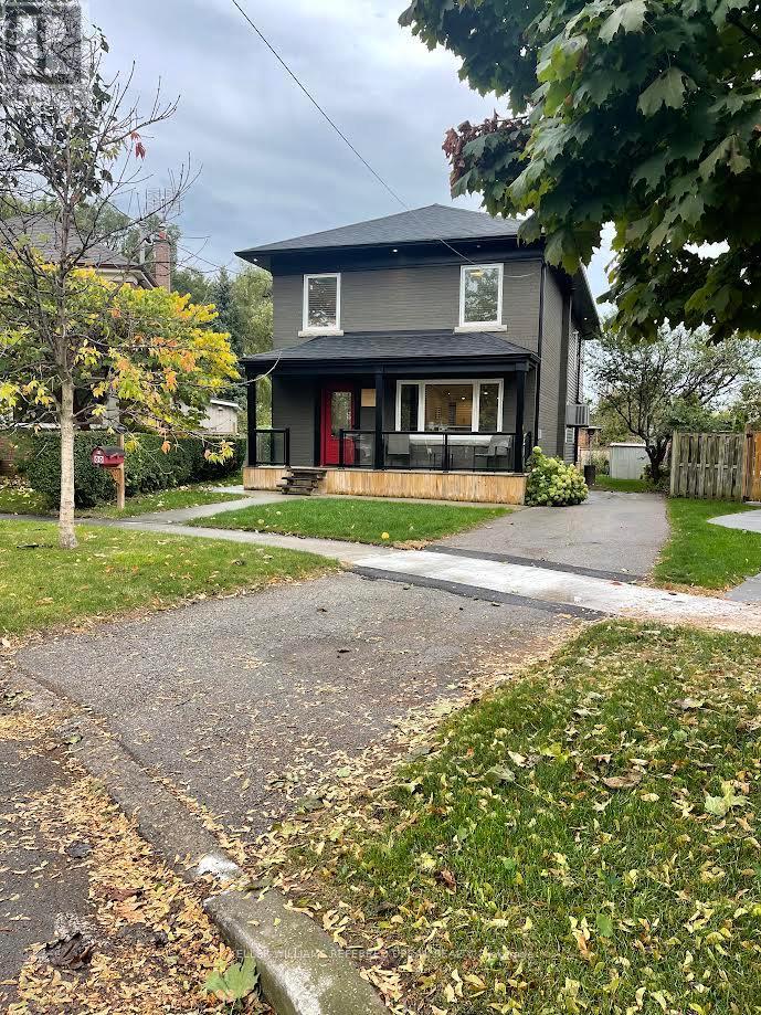 2 Lea Grove Cres, Toronto Clairlea-birchmount, ON M1L 3S6
