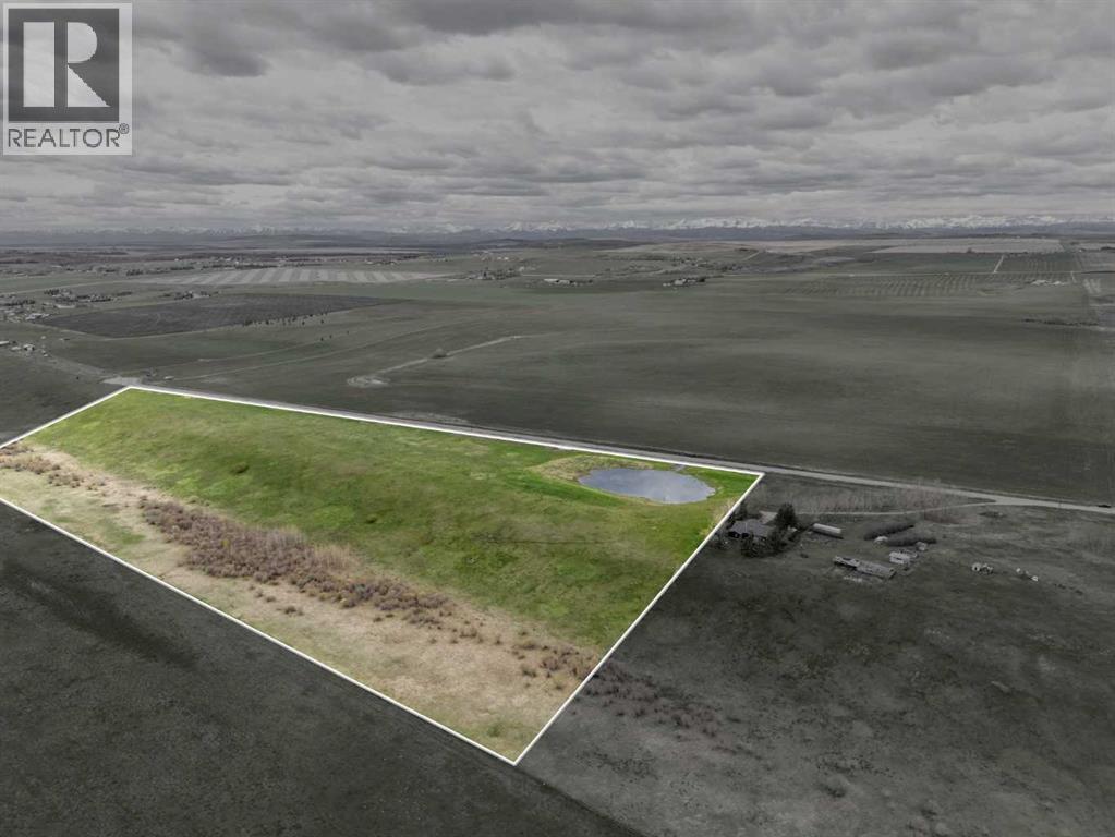 402138 Meridian St, Rural Foothills County, AB T1S 1A8