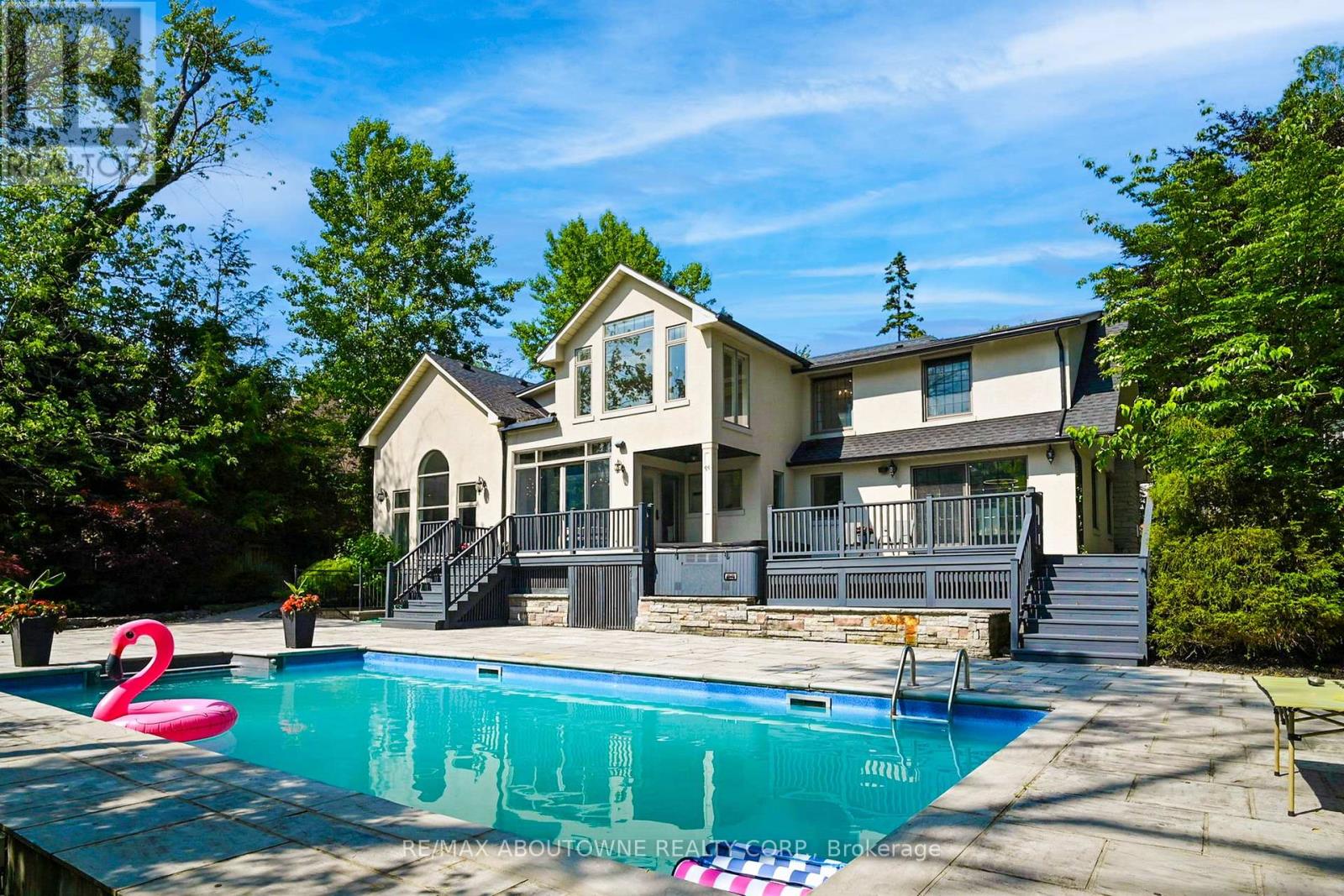 152 Elton Park Rd, Oakville, ON L6J 4C1