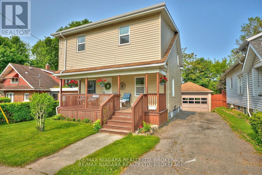 5983 Franklin Ave, Niagara Falls, ON L2G 4Y7
