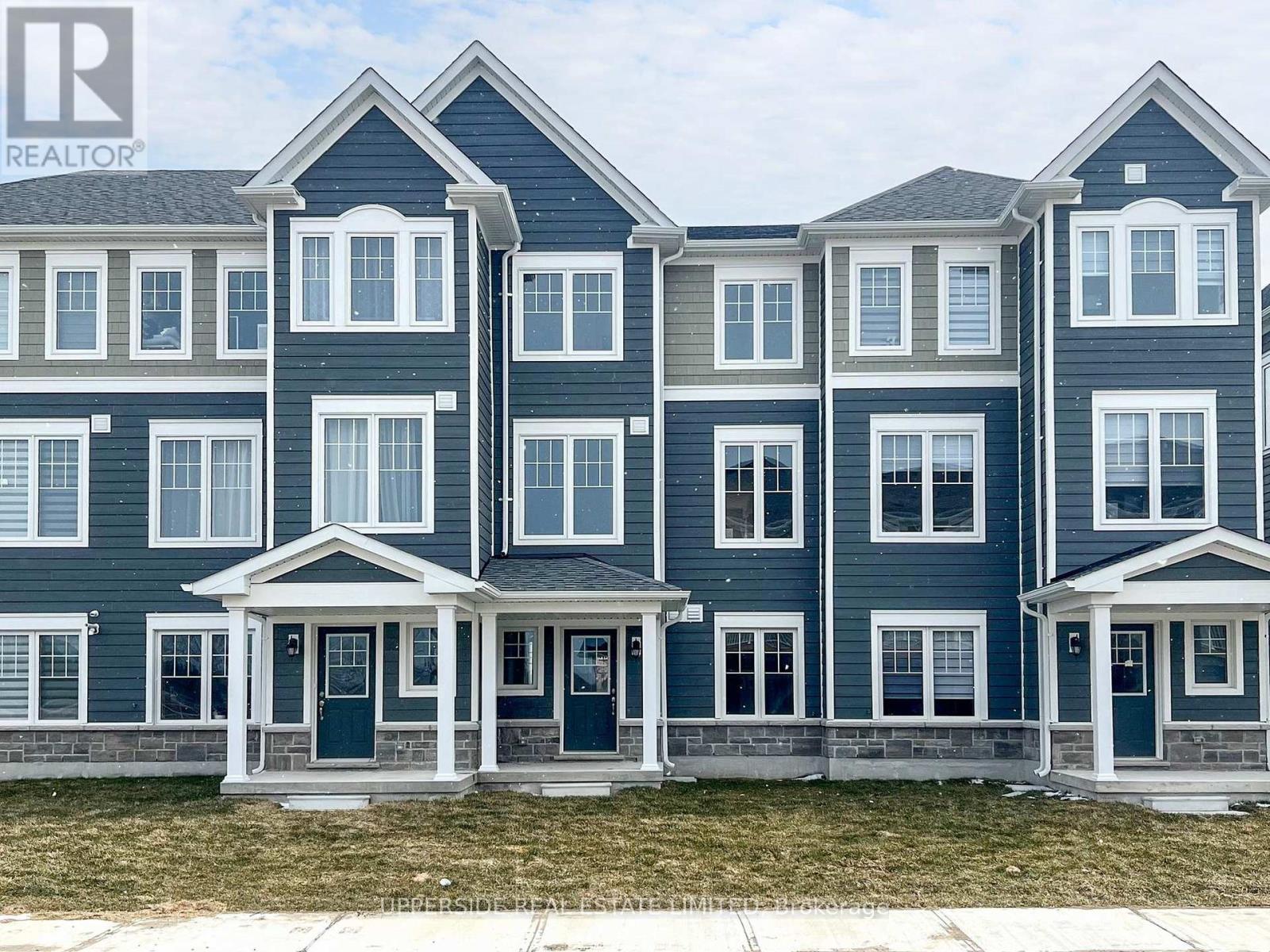 105 Surf Dr, Wasaga Beach, ON L9Z 0G3