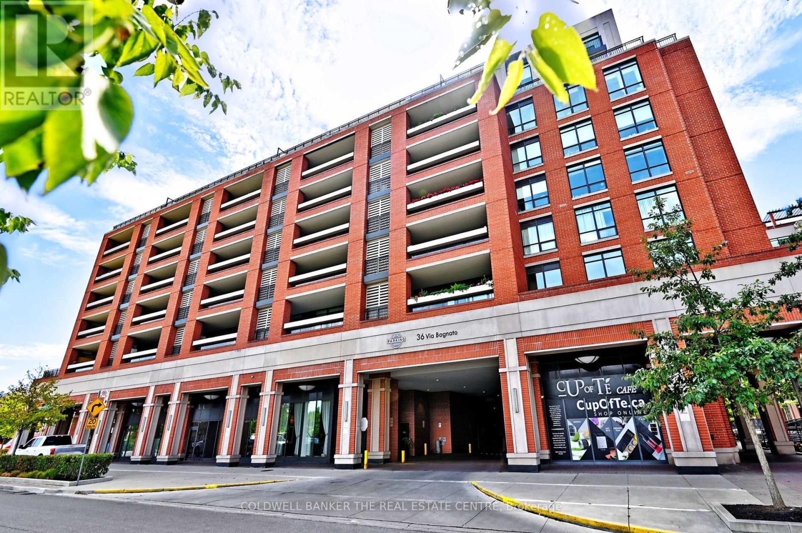 825 36 Via Bagnato Ave, Toronto, ON M6A 3C6
