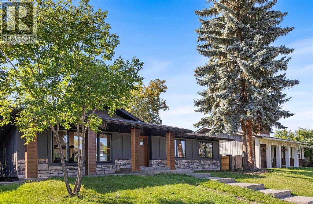 240 Lake Bonavista Dr SE, Calgary, AB T2J 3M4