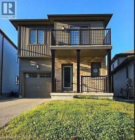49 Koda St, Barrie, ON L9J 0H7