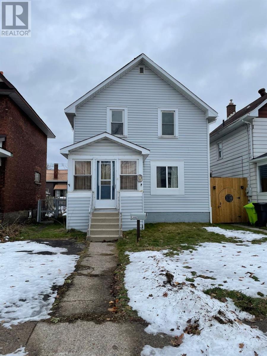 144 Central Park Ave, Sault Ste. Marie, ON P6A 1K6