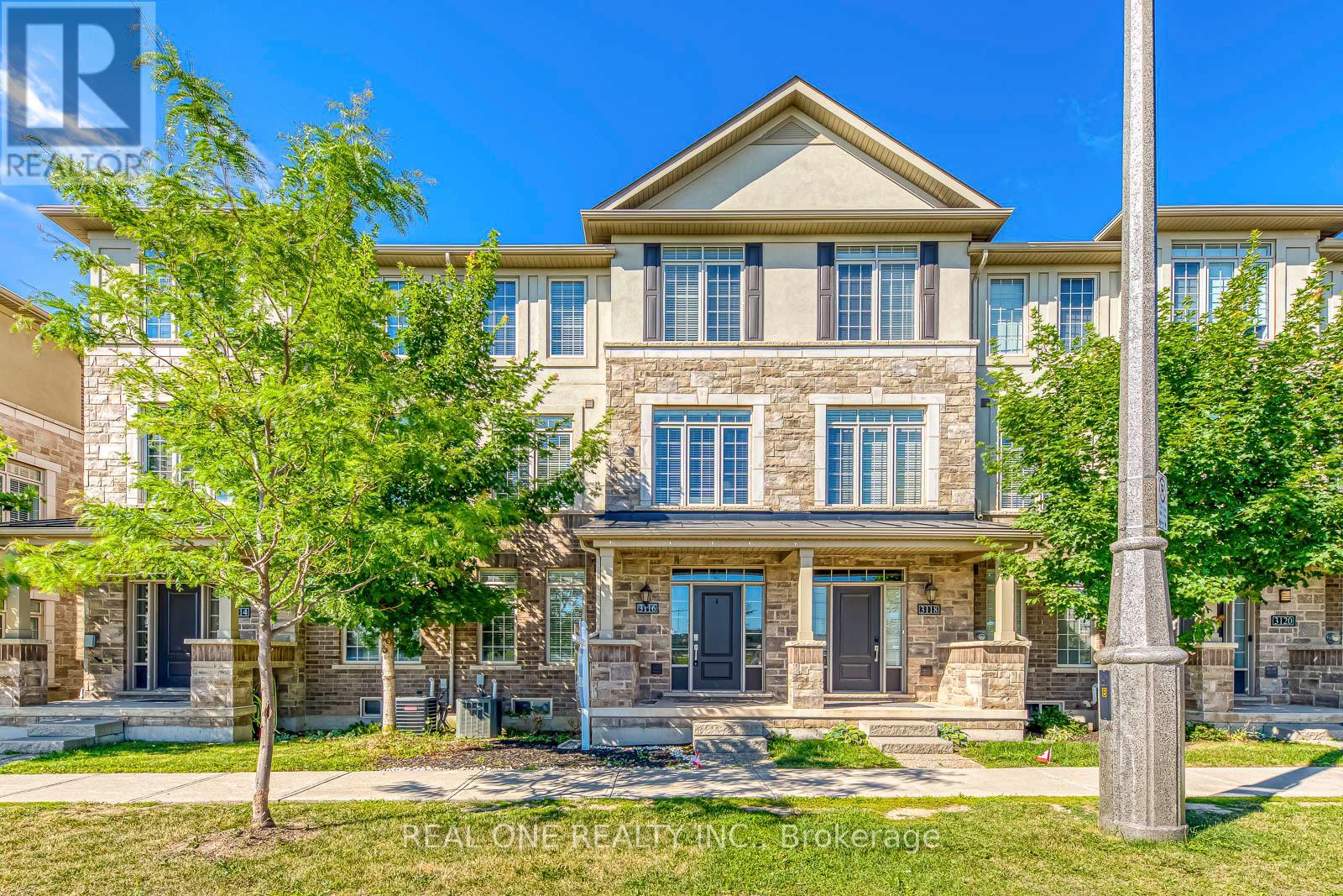 3116 Postridge Dr, Oakville, ON L6H 7E3