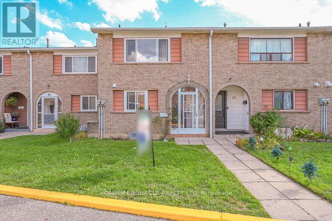 48 2012 Martingrove Rd W, Toronto, ON M9V 3S5