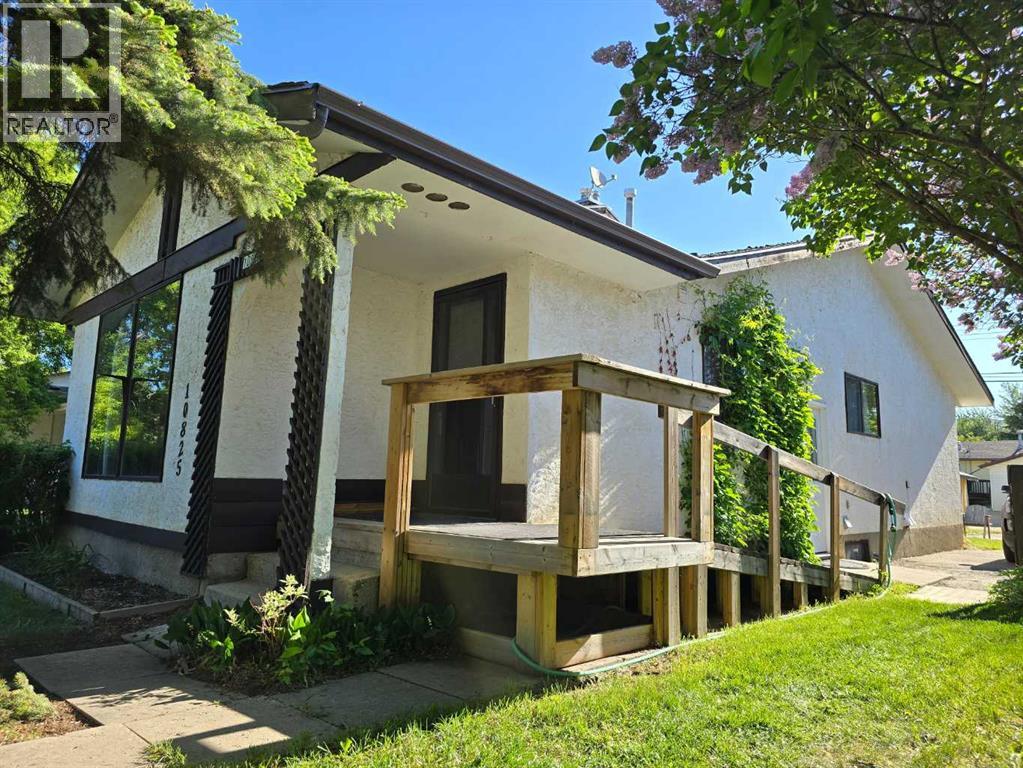 91 Street Unit 10825, Peace River, AB T8S 1P9