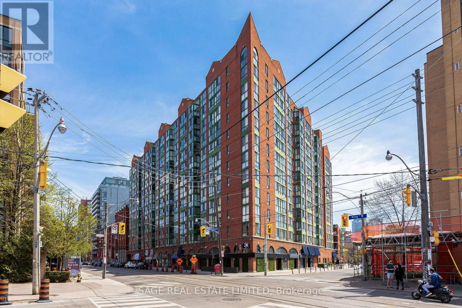 420 801 King St W, Toronto, ON M5V 1N4