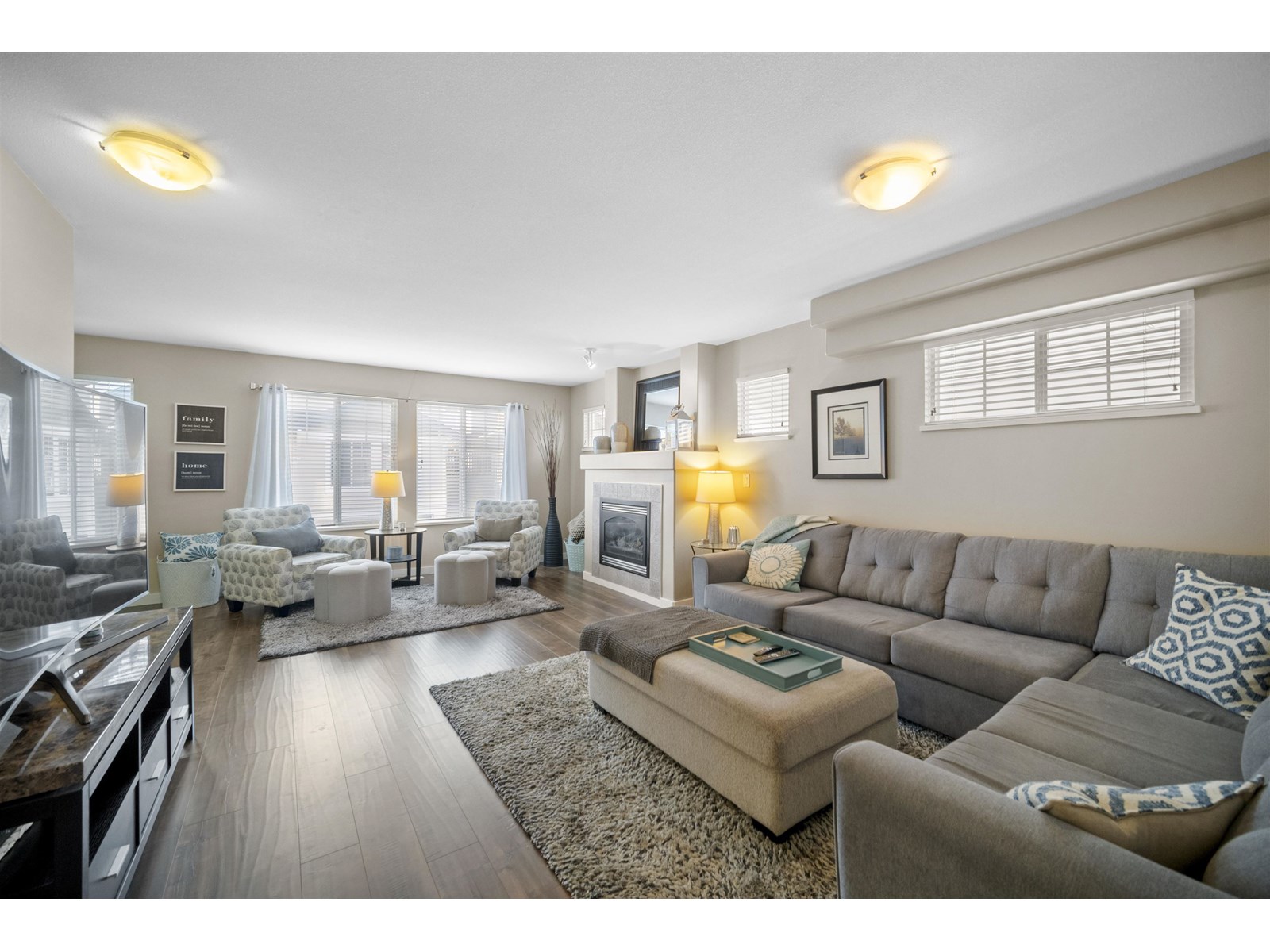 6533 121 Street Unit 6, Surrey, BC V3W 1M5