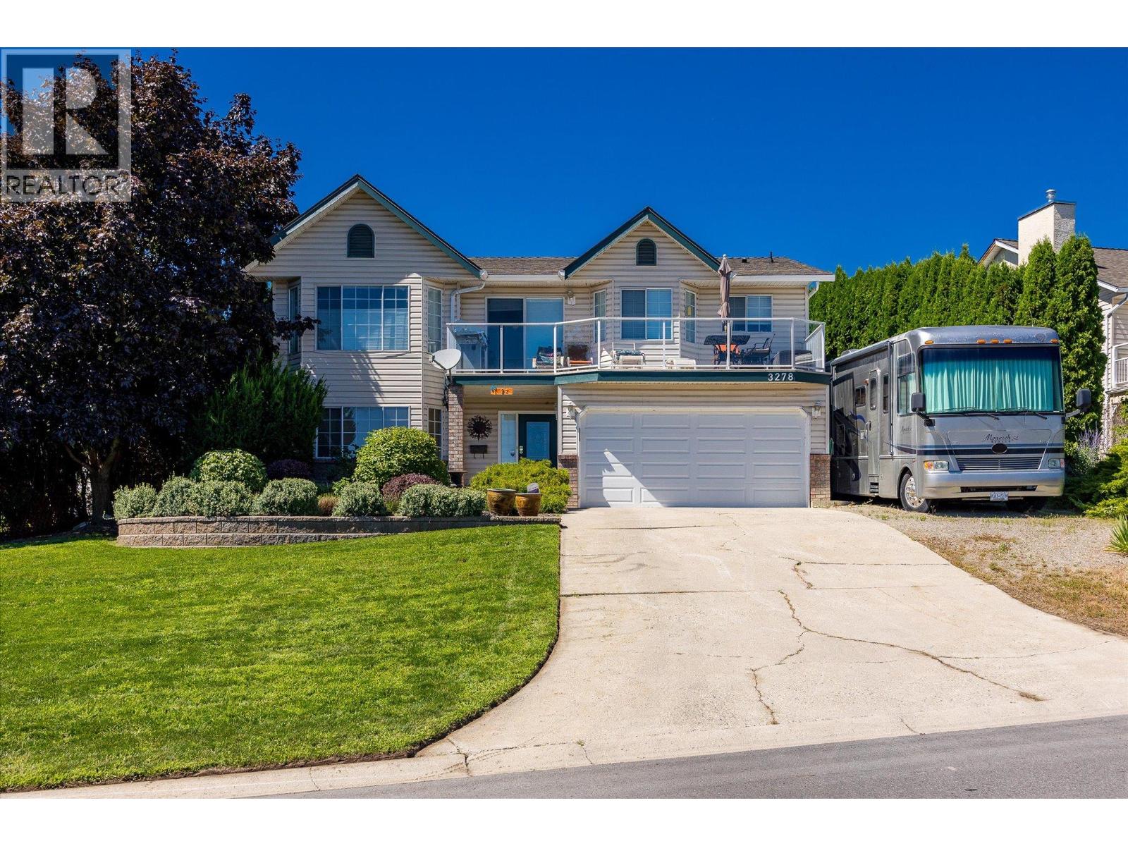 3278 Sundance Dr, West Kelowna, BC V4T 1S4