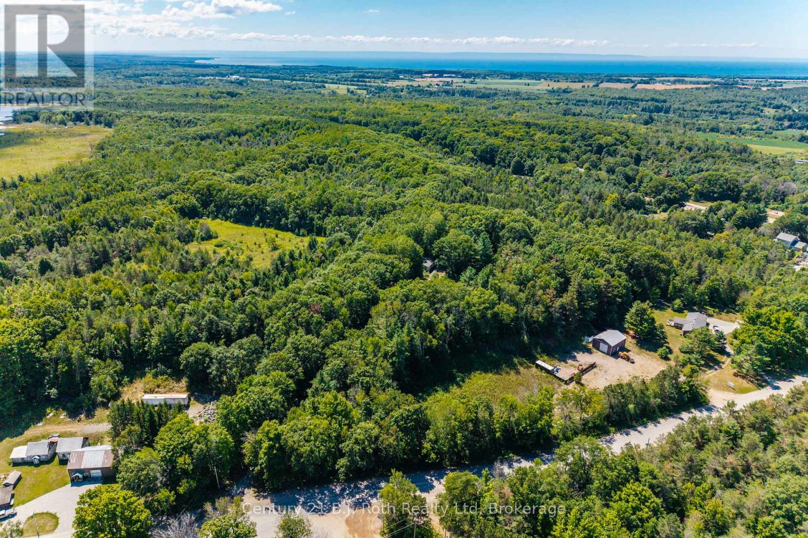1749 Golf Link Rd, Tiny, ON L0L 2J0