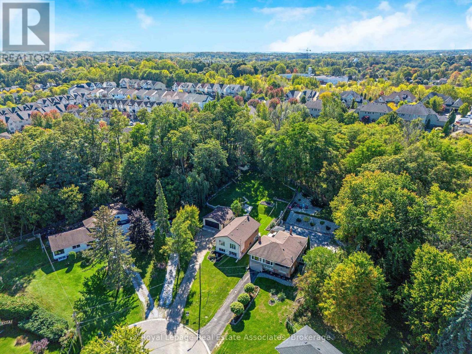 116 Park St E, Halton Hills, ON L7G 2V4