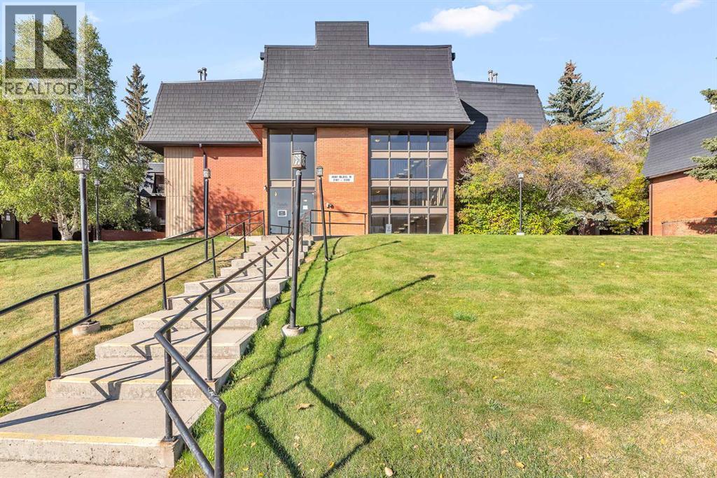 4001 49 Street Nw Unit 2106 #b, Calgary, AB T3A 2C9